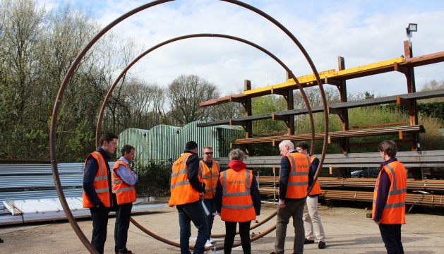 Constructing a Chelsea Flower Show Centrepiece