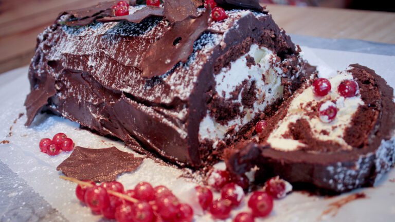 Chocolate & Pear Roulade Recipe