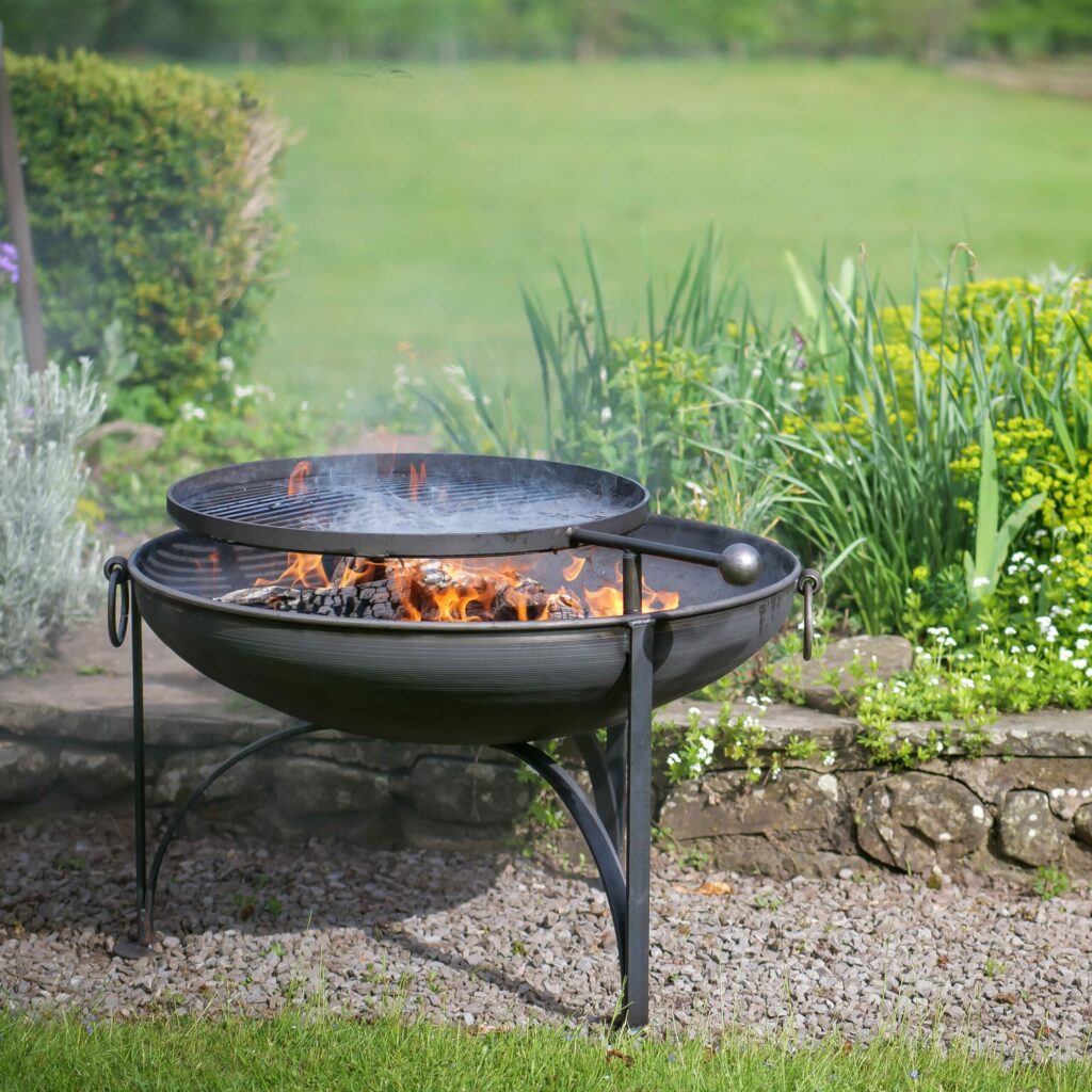 Firepits UK Plain Jane with Swing Arm
