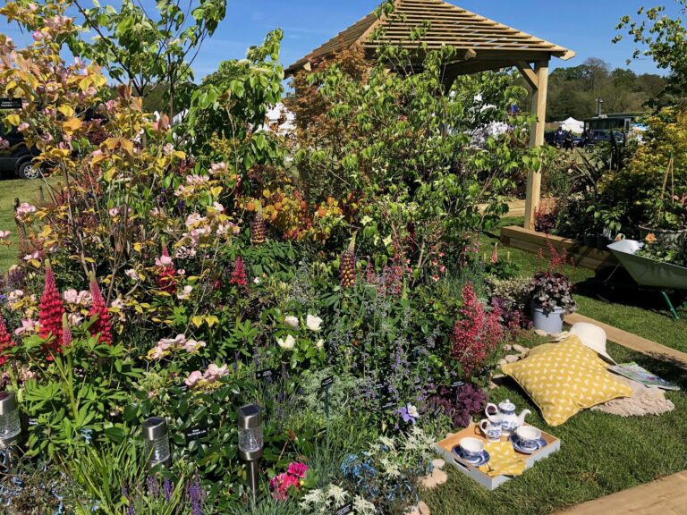 Inspired Garden Colour Combinations from Dusk to Dawn at BBC Gardeners’ World Fair