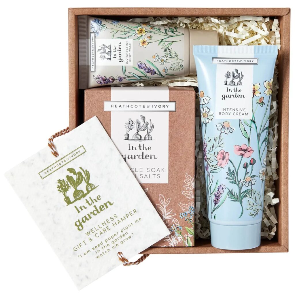 Heathcote & Ivory In The Garden Wellness Gift & Care Hamper 5015632085894