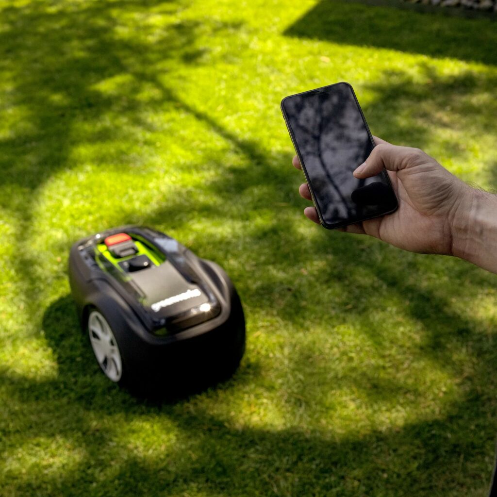 Greenworks 750m2 Robotic Lawnmower 6952909065601
