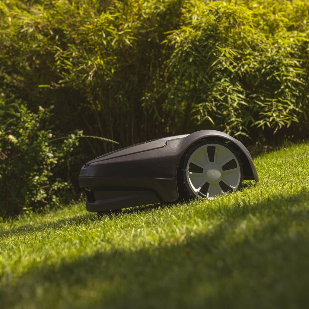 Greenworks 750m2 Robotic Lawnmower 6952909065601