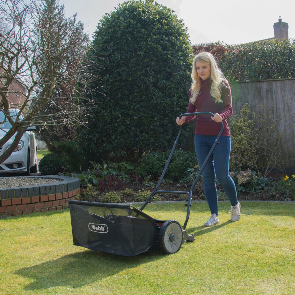 Webb Classic 45cm (18″) ‘Contact Free’ Sidewheel Lawnmower 5060012806699