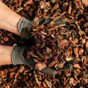 Rolawn Play Grade Bark Chippings 500L Bulk Bag 00473459